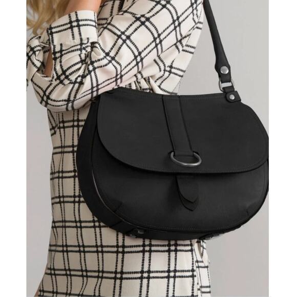 Simply Noelle buckle down Saddle bag in black - Picture 2 of 11